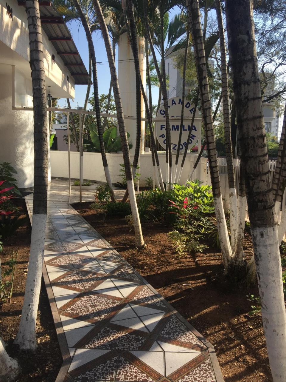 Pozzobon Hotel Moderno Betim Bagian luar foto