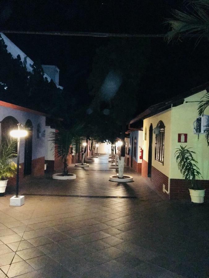 Pozzobon Hotel Moderno Betim Bagian luar foto