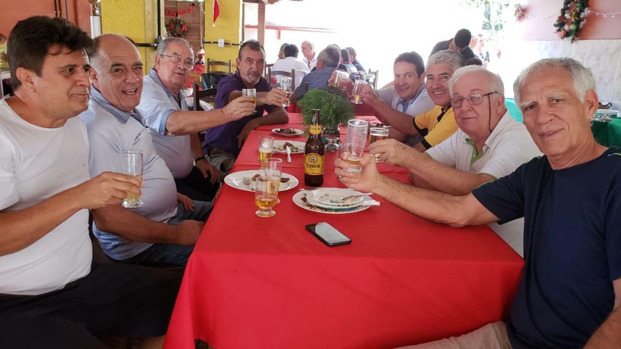 Pozzobon Hotel Moderno Betim Bagian luar foto
