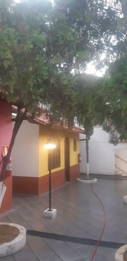 Pozzobon Hotel Moderno Betim Bagian luar foto